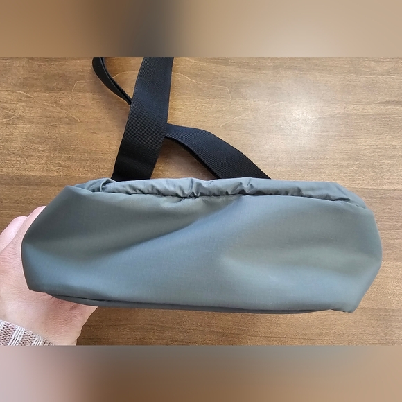 K.WAY WATERPROOF ERLOY SHOULDER STAP CROSSBODY - Picture 3 of 14